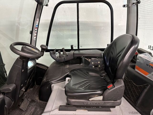 Electric 4-wheel forklift Still RX 60-25 - TRIPLEX 4,6 m - BATT. 80 % !!!
