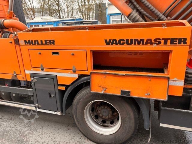 Vacuum tank truck MERCEDES-BENZ 1932 4x2 Kanalreiniger Kombi MÜLLER F70KH