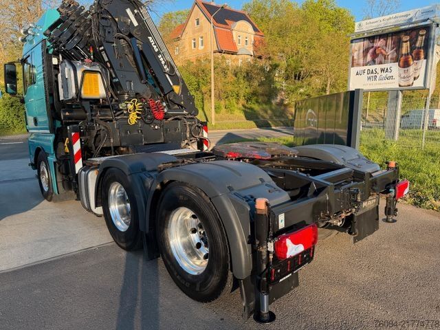 Standard tractor unit MAN TGX 33.560 6x4 Kran 21m  FUNK