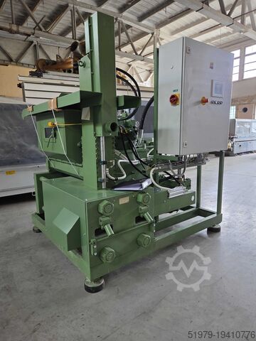 Brikettierpresse RUF RB440