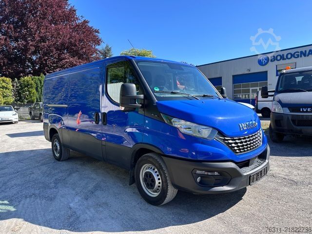 Kastenwagen IVECO Daily 35S18 , 3,0L, Anhänger bis 3,5t