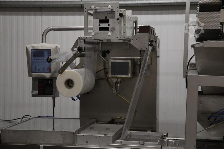 Newtec - Multivac Ultra compact automatic packing line Newtec - Multivac Ultra compact automatic packing line