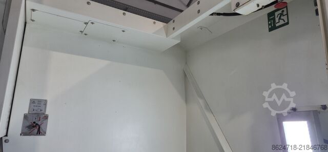 Vertical machining center DMG MORI CMX 1100 V