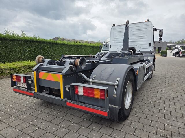 Hook arm system Mercedes-Benz Axor 1833