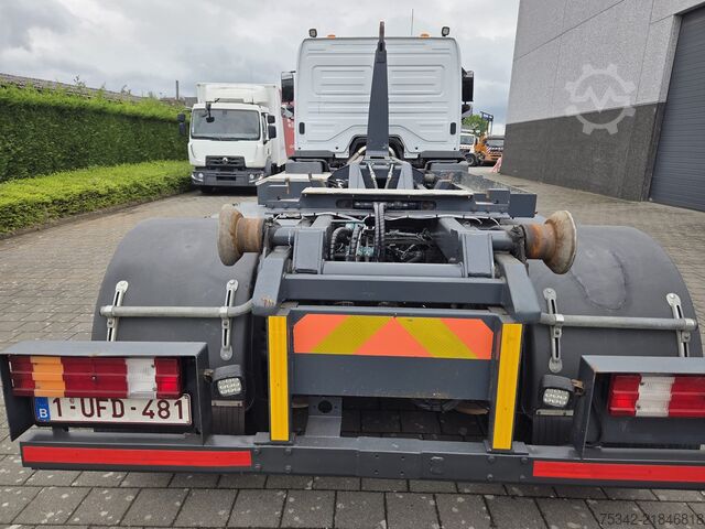 Hook arm system Mercedes-Benz Axor 1833