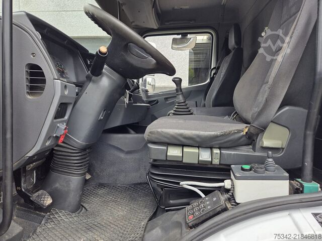 Hook arm system Mercedes-Benz Axor 1833