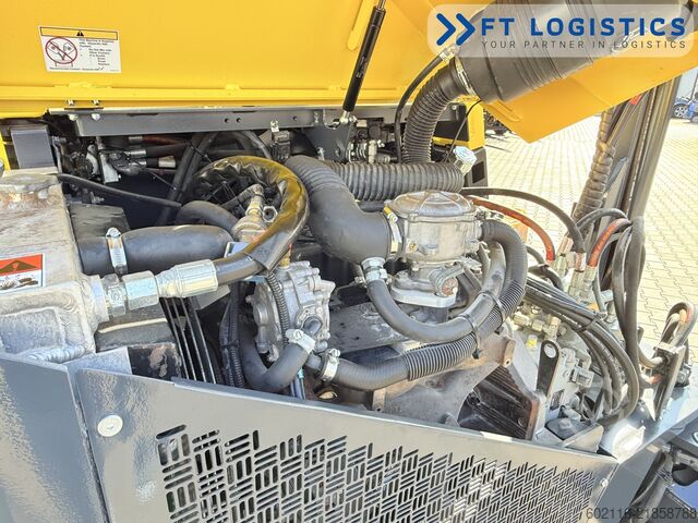 4-way forklift Combilift CB4500 GAS TRIPLEX 6400 FORK POSITIONER