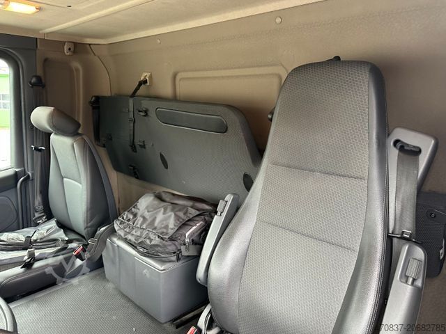 Flatbed truck with tarp SCANIA G 280 / LBW / Pritsche 7,3 m / 1 x Liege