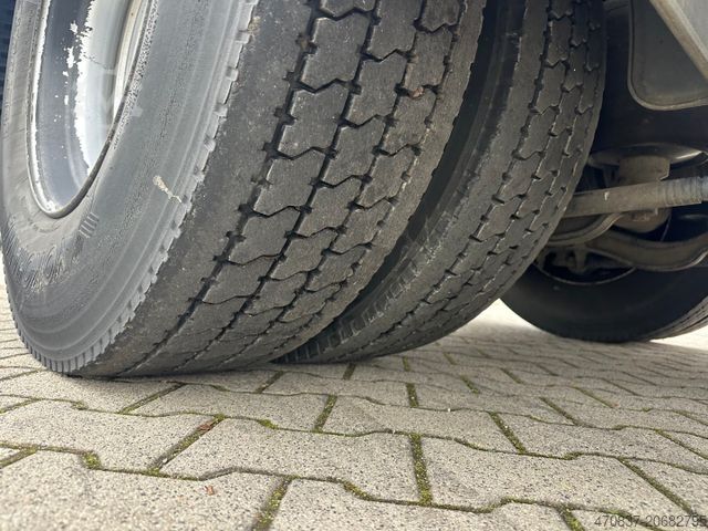 Vacuum tank truck MAN TGM 18.290 / 9.500 Liter / Leistikow