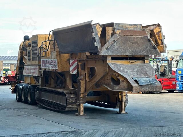 Straßenwalze EXTEC Extec Screens & Crushers C12 Ketten-Brechanlage