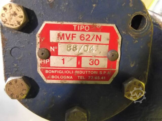 Gear motor 0.75 kW 47 rpm SME 80B