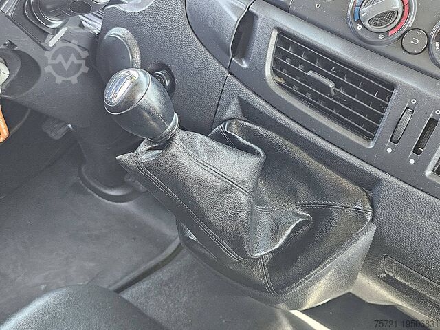 Suitcase IVECO 80E16 EUROCARGO MANUAL AIRCO