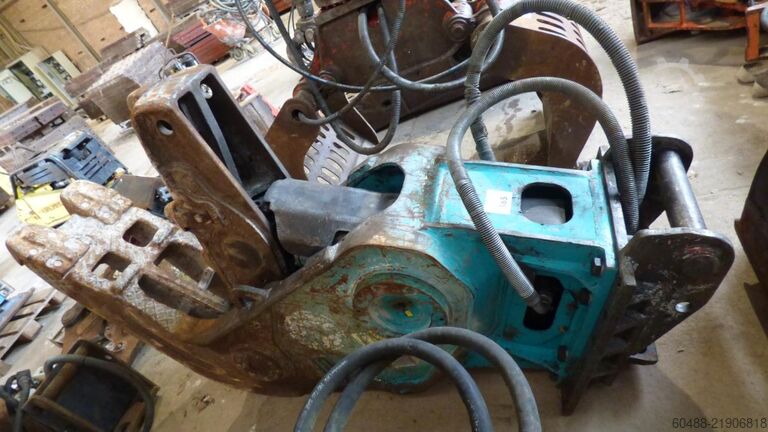 Hydraulic concrete pulverizer MOERS EHP 22
