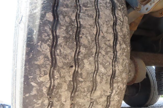 Open semitrailer KRONE Stahlmattenauflieger mit Bordwände