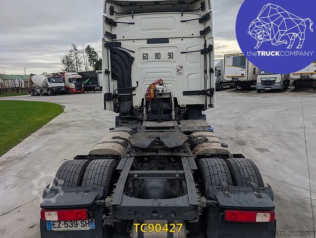 Standard-SZM Renault T 440