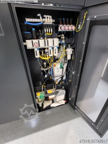 FahrstÀnderfrÀsmaschine DMG MORI DMF 180|7 linear