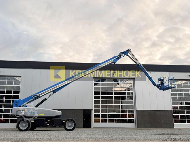 Teleskopbühne Genie SX 135 XC