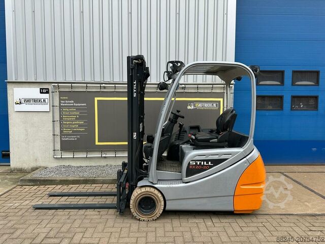 Elektrischer Triplex-Gabelstapler Still RX20-20 mit Seitenschub STILL RX20-20