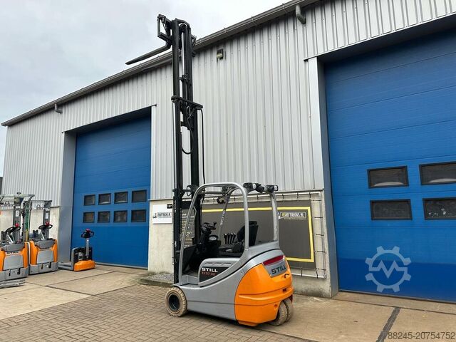 Elektrischer Triplex-Gabelstapler Still RX20-20 mit Seitenschub STILL RX20-20