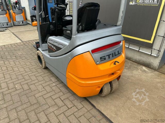 Elektrischer Triplex-Gabelstapler Still RX20-20 mit Seitenschub STILL RX20-20