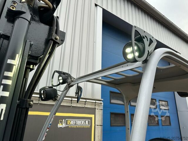 Elektrischer Triplex-Gabelstapler Still RX20-20 mit Seitenschub STILL RX20-20