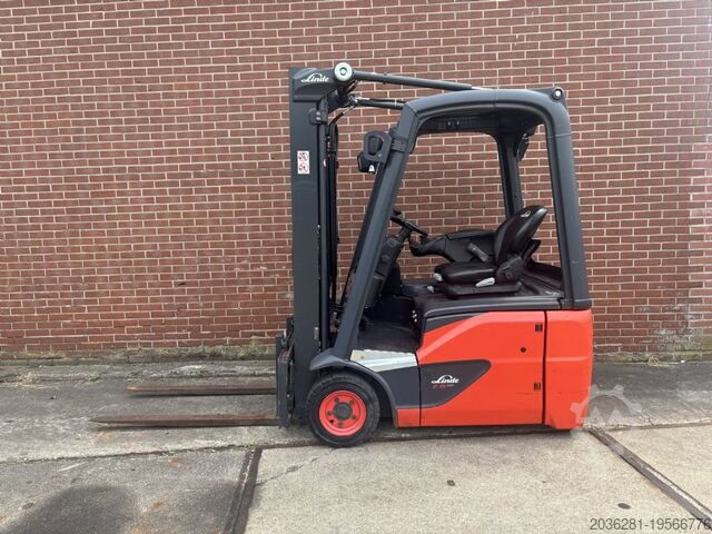 Electric 3-wheel forklift Linde E15-02