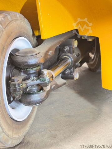 Treibgas-Frontstapler Jungheinrich TFG 316s - Service Neu - 5,5m Hub - 1,6t - Nur 4.442 Std.