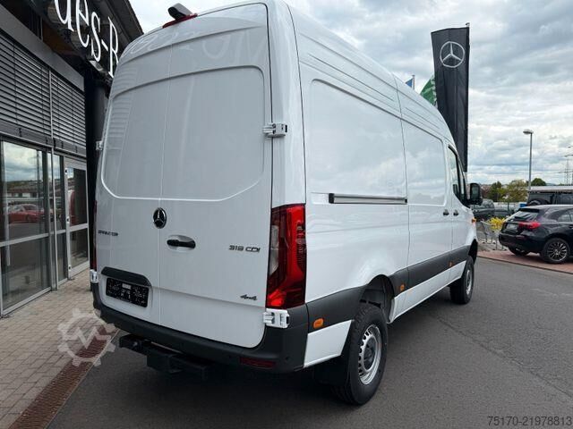 High-roof van Mercedes-Benz Sprinter 319 CDI 4x4 3665 DISTRONIC AHK LED