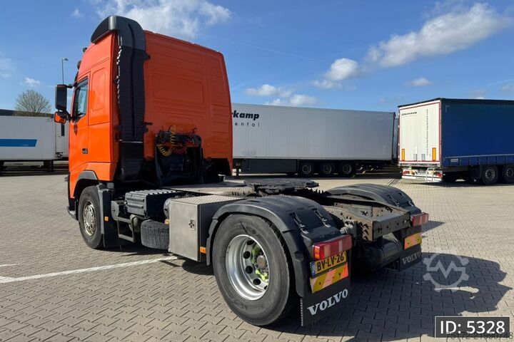 Standard-SZM Volvo FH13 440 Globetrotter, Euro 5