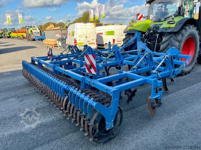 Beckmann Volmer T-Rex RF-B12200, 4,60 m, Mulchsaatgrubber, Walze Beckmann Volmer T-Rex RF-B12200, 4,60 m, Mulchsaatgrubbe