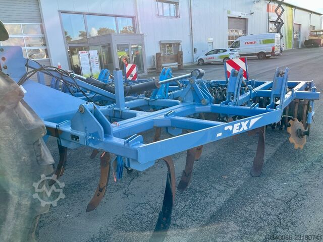 Beckmann Volmer T-Rex RF-B12200, 4,60 m, Mulchsaatgrubber, Walze Beckmann Volmer T-Rex RF-B12200, 4,60 m, Mulchsaatgrubbe