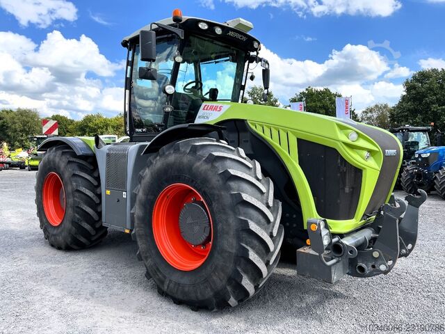 CLAAS XERION 4000 TRAC VC CLAAS XERION 4000 TRAC VC