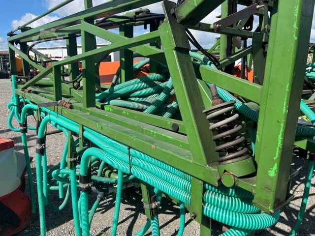 Amazone JET 2000, Grasuntersaatmaschine, 18 m Gestänge Amazone JET 2000, Grasuntersaatmaschine, 18 m Ge
