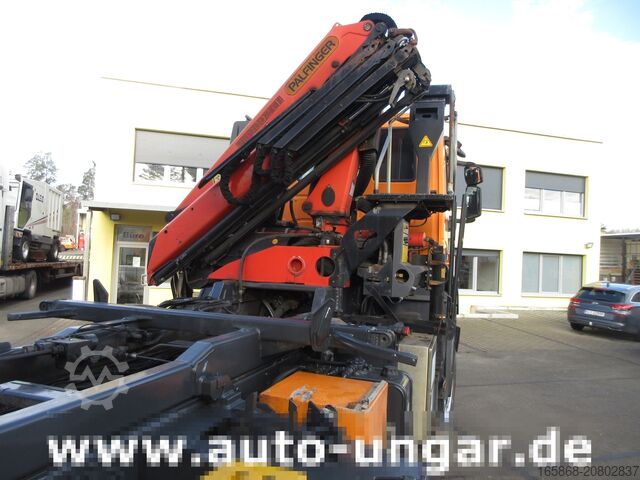 Dreiseitenkipper LKW Iveco Trakker 360 Kipper Allrad 4x4 Kran Palfi