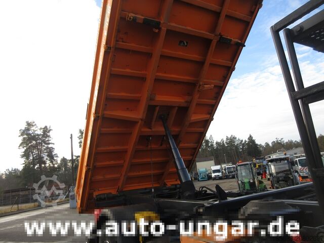 Dreiseitenkipper LKW Iveco Trakker 360 Kipper Allrad 4x4 Kran Palfi