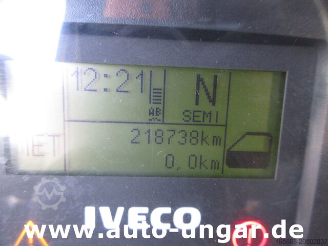 Dreiseitenkipper LKW Iveco Trakker 360 Kipper Allrad 4x4 Kran Palfi