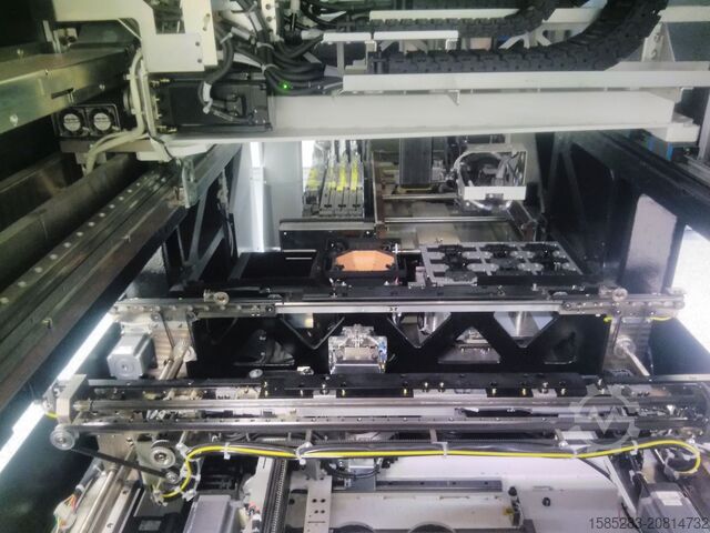 THT-Bestückungsmaschine Fuji S-FAB50