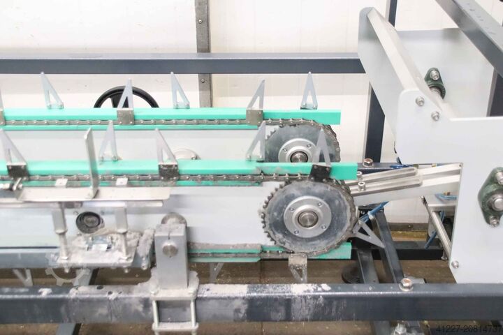 Kettenförderer für Horizontaler Kartonierer nomatech BOX 60H