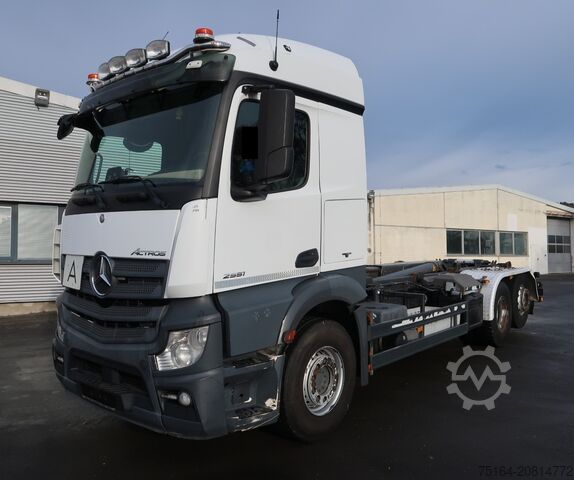 Abrollkipper Mercedes-Benz Actros 2551 6x2 Nachlauflenkachse