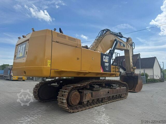 EXCAVATOR Caterpillar 390FL ME