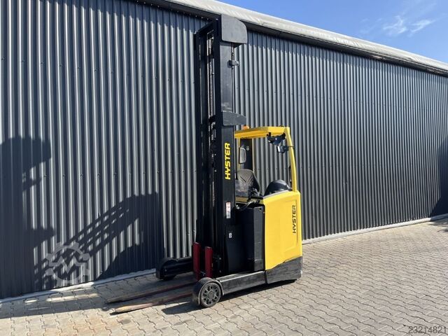 Schubmaststapler Hyster R1.4