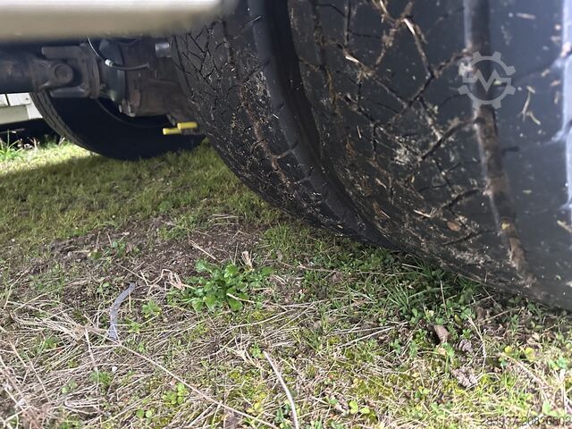 LKW mit Pritsche & Plane VOLVO FL 250