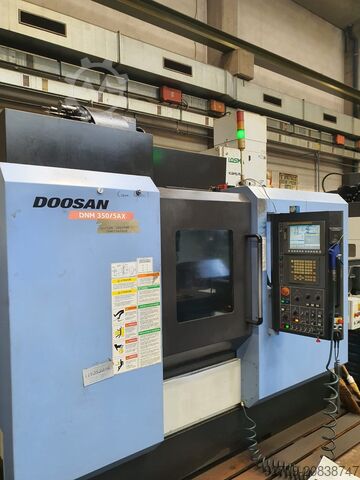 Vertikales Bearbeitungszentrum DOOSAN DNM 350/5AX