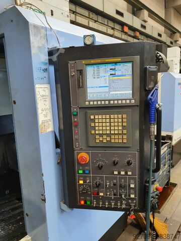 Vertikales Bearbeitungszentrum DOOSAN DNM 350/5AX