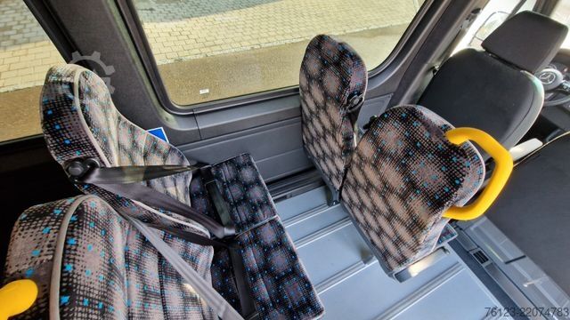 Minibus MERCEDES-BENZ 8 Sprinter Lord Light 22 Sitzer Vorlauffahrzeug