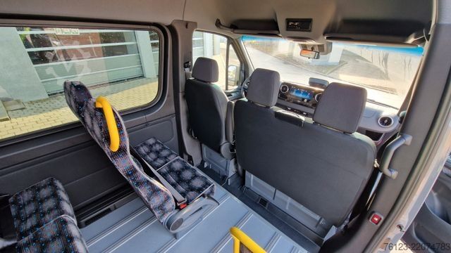 Minibus MERCEDES-BENZ 8 Sprinter Lord Light 22 Sitzer Vorlauffahrzeug