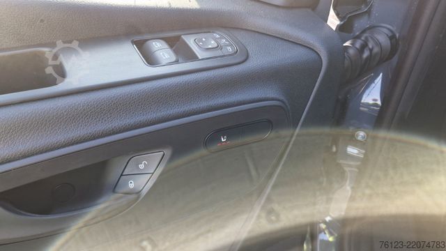 Minibus MERCEDES-BENZ 8 Sprinter Lord Light 22 Sitzer Vorlauffahrzeug