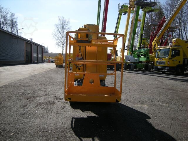 Vertical mast lift Haulotte Star 10