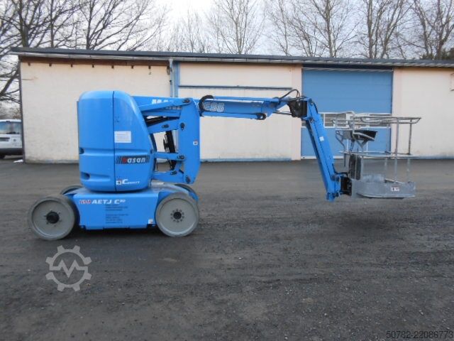 Articulating boom Manitou 120 AETJC2