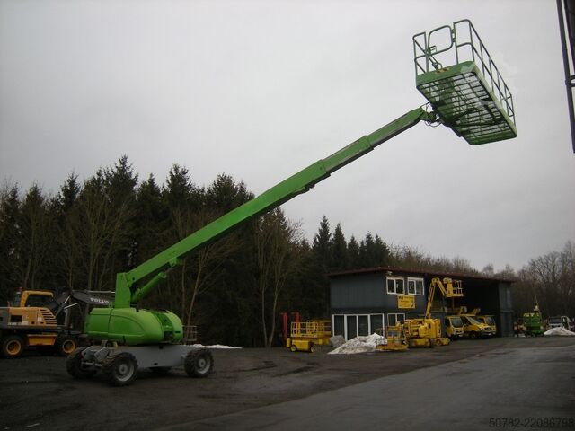 Telescopic boom JLG 680 S Allrad